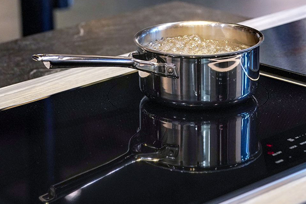 bep-tu-co-chuc-nang-chong-tran-2